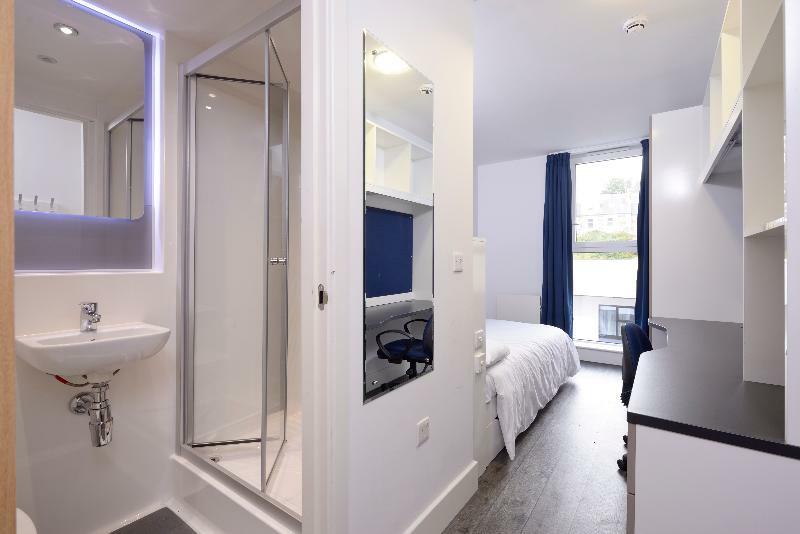Destiny Student - Holyrood Hotel Edinburgh Exterior photo